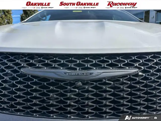 2024 Chrysler Pacifica Hybrid SELECT | 7SEATER | DUAL DVD | HYBR - Photo 9