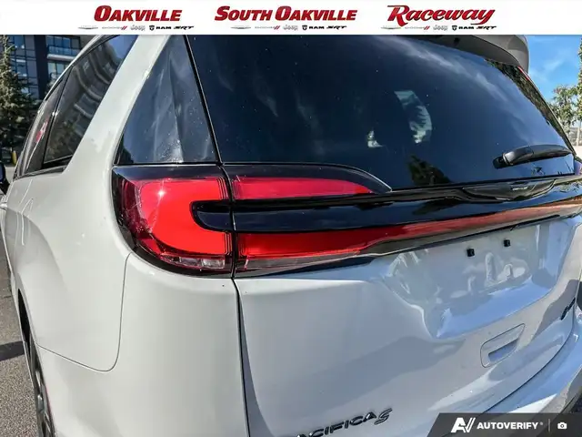 2024 Chrysler Pacifica Hybrid SELECT | 7SEATER | DUAL DVD | HYBR - Photo 11