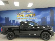 RAM 1500 CLASSIC 2022 EXPRESS NIGHT EDITION V-8 5.7 HEMI 4X4 SIE
