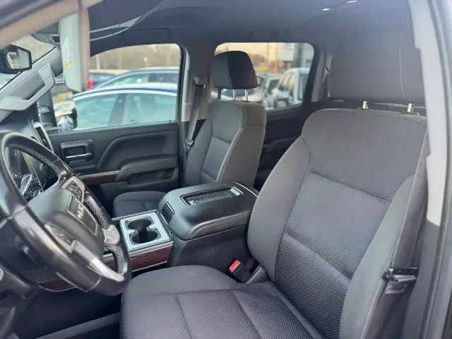 2017 GMC Sierra 1500 4WD Crew Cab 153.0' SLE - Photo 13