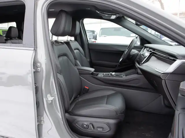 2026 Jeep Cherokee Limited - Photo 25