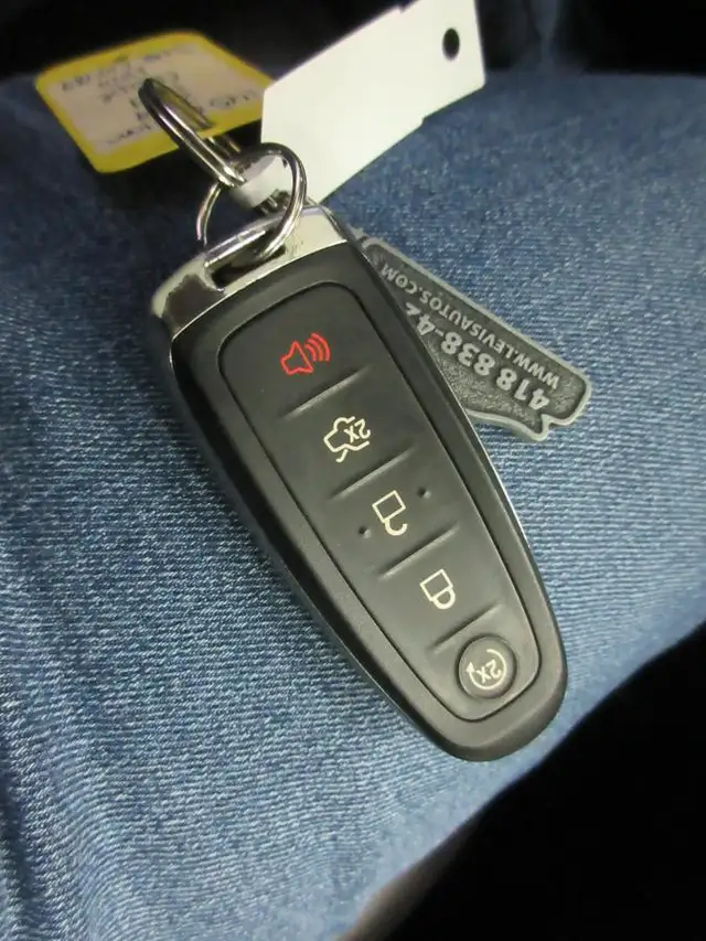 FORD ESCAPE 2019 SEL 4WD JAMAIS ACCIDENTE / 1 PROPRIO / TOUT EQU - Photo 20