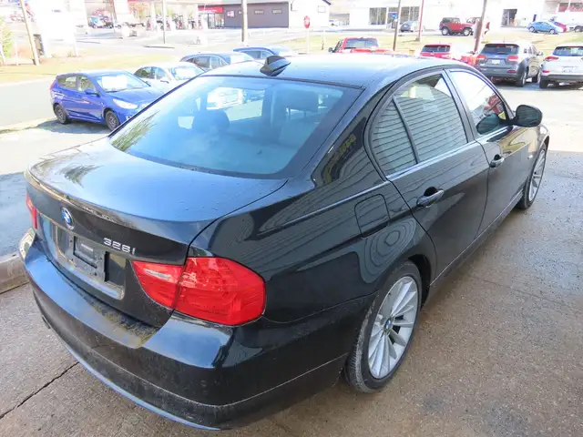 2009 BMW 3 Series - Photo 5