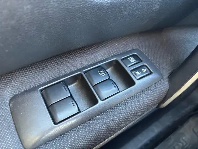 2009 Nissan Rogue AWD 4dr S - Photo 11