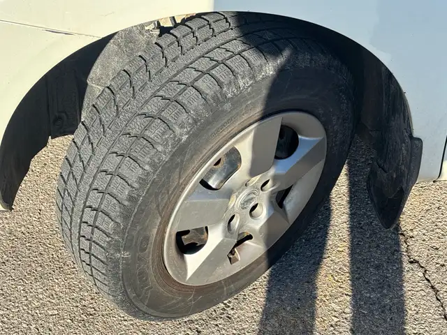 2009 Nissan Rogue AWD 4dr S - Photo 22