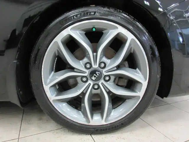 KIA FORTE 5 2016 SX 1.6L TURBO MANUEL 6 RAPPORTS CUIR NOIR CAMER - Photo 9