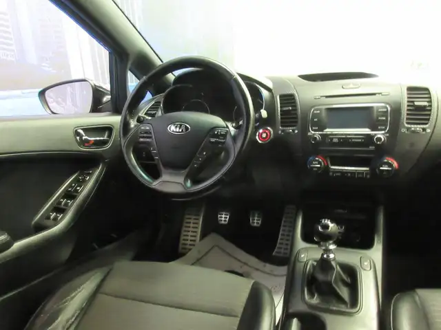 KIA FORTE 5 2016 SX 1.6L TURBO MANUEL 6 RAPPORTS CUIR NOIR CAMER - Photo 14