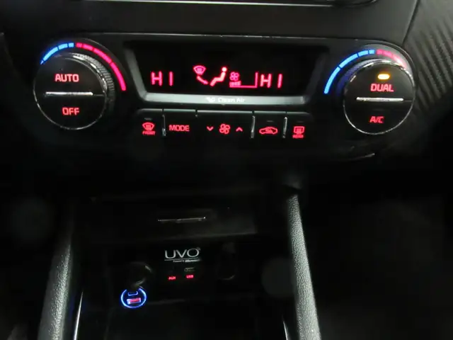 KIA FORTE 5 2016 SX 1.6L TURBO MANUEL 6 RAPPORTS CUIR NOIR CAMER - Photo 18