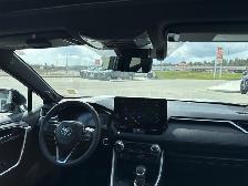 2025 Toyota RAV4 Hybrid XSE - Sunroof - Power Liftgate - Photo 10