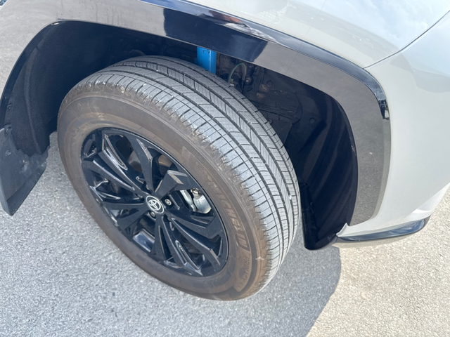 2025 Toyota RAV4 Hybrid XSE - Sunroof - Power Liftgate - Photo 12