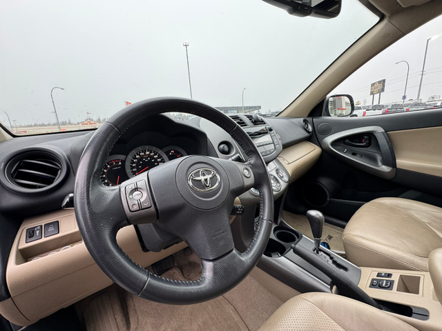 2009 Toyota RAV4 LIMITED AWD - Heated Leather Seats - Backup Cam - Photo 7