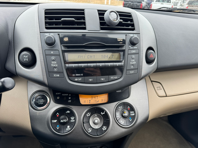2009 Toyota RAV4 LIMITED AWD - Heated Leather Seats - Backup Cam - Photo 12