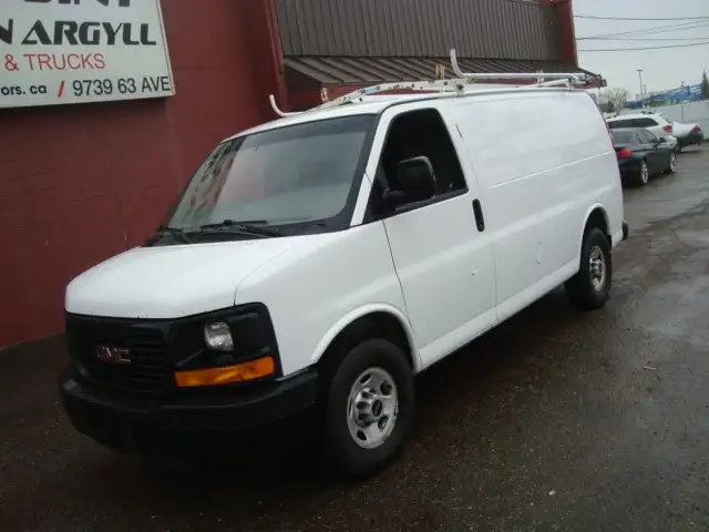 2014 GMC Savana CARGO VAN