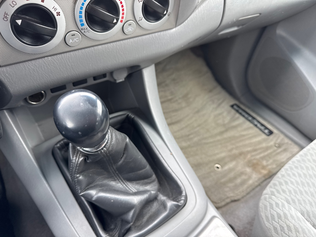 2009 Toyota Tacoma 4WD DOUBLECAB V6 MANUAL CREW CAB - Photo 13