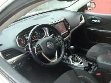 2015 Jeep Cherokee NORTH EDITION FWD - Photo 5