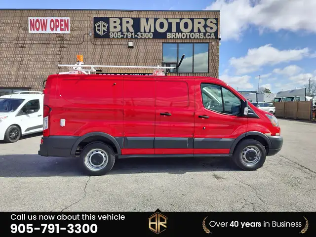 2015 Ford Transit T-250 Van | No Accidents Reported | Roof Rack - Photo 4