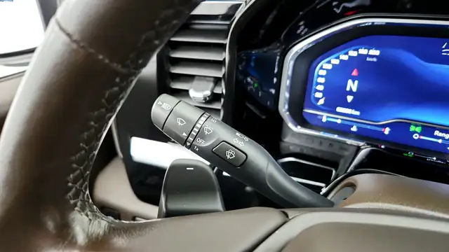 2022 Chevrolet Silverado 1500 LTZ - Photo 15