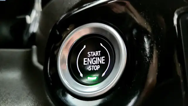 2022 Chevrolet Silverado 1500 LTZ - Photo 18