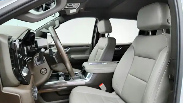 2022 Chevrolet Silverado 1500 LTZ - Photo 25