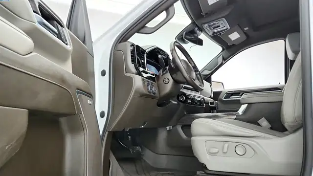 2022 Chevrolet Silverado 1500 LTZ - Photo 27