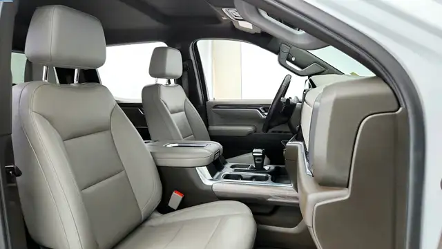 2022 Chevrolet Silverado 1500 LTZ - Photo 31