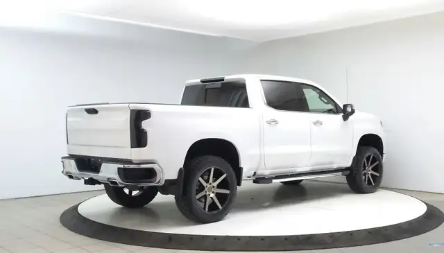 2022 Chevrolet Silverado 1500 LTZ - Photo 35