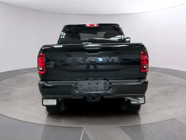 2026 Ram 2500 - Photo 4