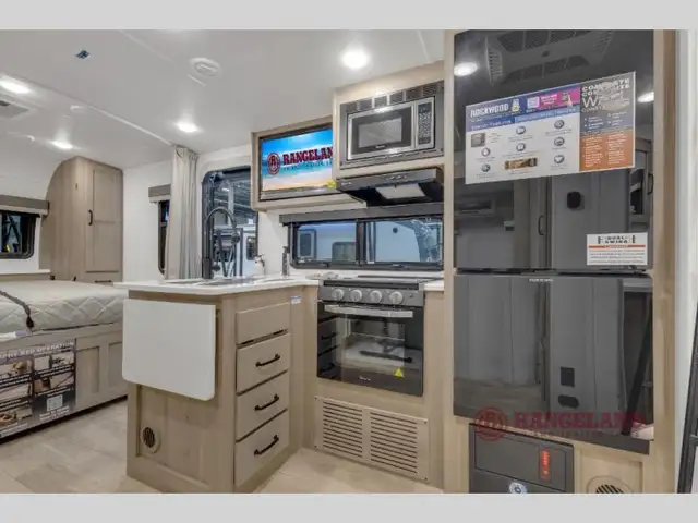 2025 Forest River RV Rockwood Mini Lite 2509S - Photo 9