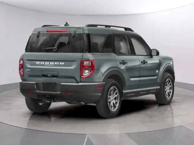 2023 Ford Bronco Sport - Photo 2