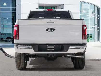 2026 Ford F-150 LARIAT 4WD SuperCrew 5.5' Box - Photo 5