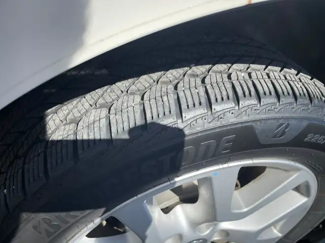 2013 Nissan Rogue AWD 4dr - Photo 18