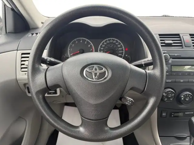2011 Toyota Corolla CE - Photo 14