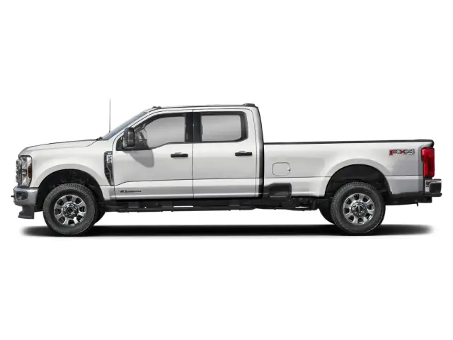 2026 Ford F-350 XLT - Photo 3