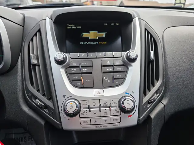 2017 Chevrolet Equinox LT - Photo 14