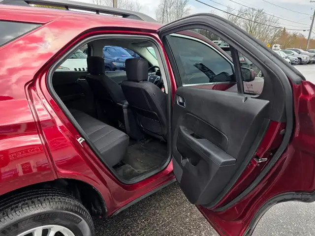 2017 Chevrolet Equinox LT - Photo 21