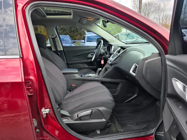 2017 Chevrolet Equinox LT - Photo 24