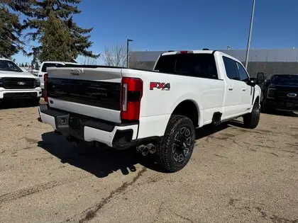 2026 Ford F-350 PLATINUM w/FX4, 5th WHL PREP, MNRF & 2KW PRO PWR - Photo 3