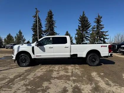 2026 Ford F-350 PLATINUM w/FX4, 5th WHL PREP, MNRF & 2KW PRO PWR - Photo 6