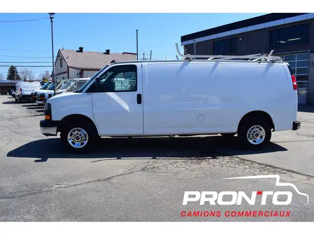 2018 GMC Savana Cargo Van 2500  Support à Échelle  FULL RACK - Photo 3