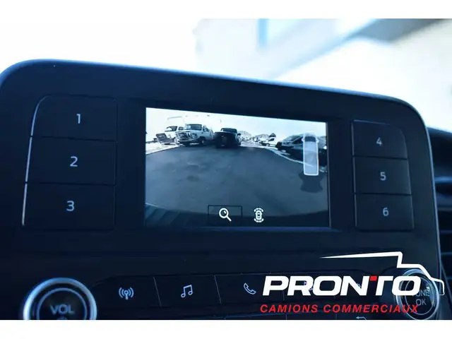 2021 Ford Transit Cargo Van 130WB  Séparateur / Tablette / Crui - Photo 25