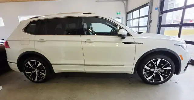 2022 Volkswagen Tiguan HIGHLINE R-LINE 41 426 KM - Photo 3