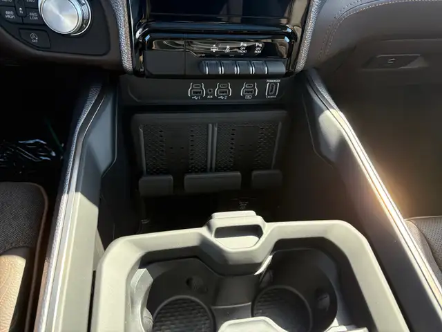 2026 RAM 1500 Longhorn - Photo 19