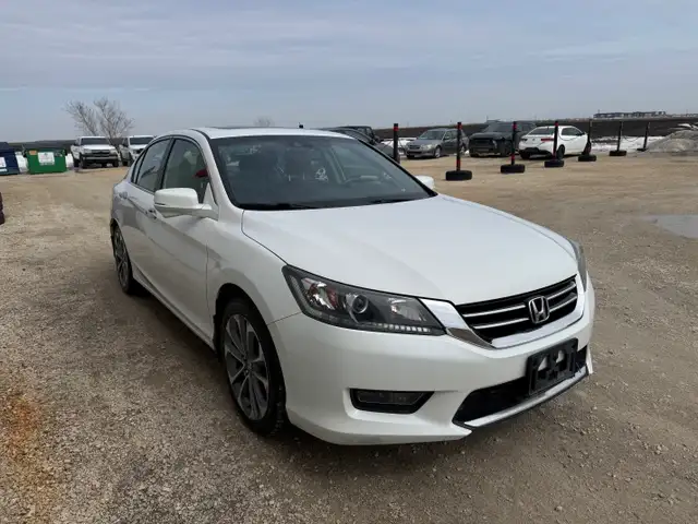 2015 Honda Accord V6 - Photo 5