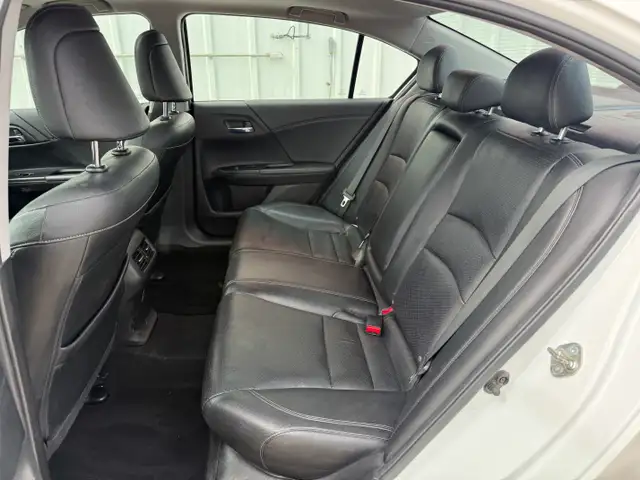 2015 Honda Accord V6 - Photo 9