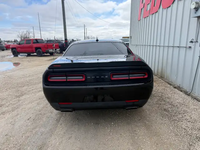 2018 Dodge Challenger SXT - Photo 3
