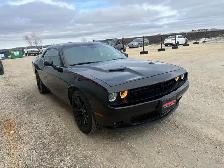 2018 Dodge Challenger SXT - Photo 5