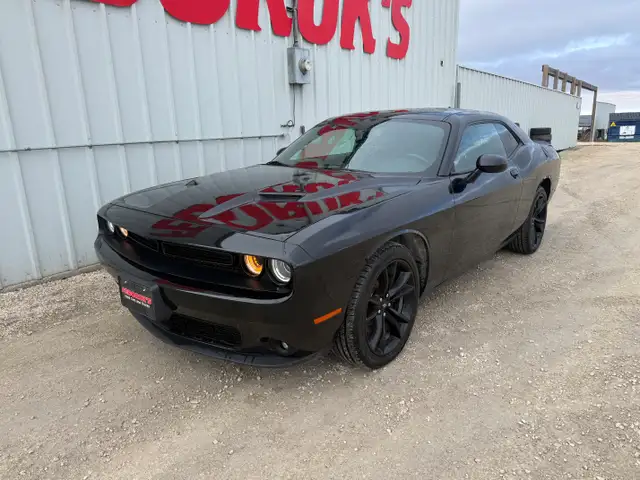 2018 Dodge Challenger SXT - Photo 7