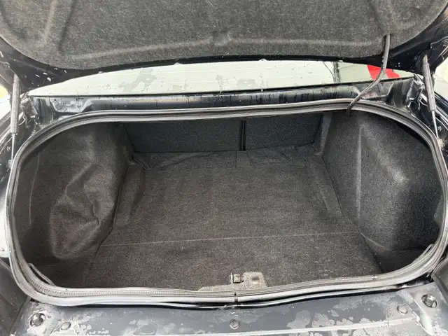 2018 Dodge Challenger SXT - Photo 8