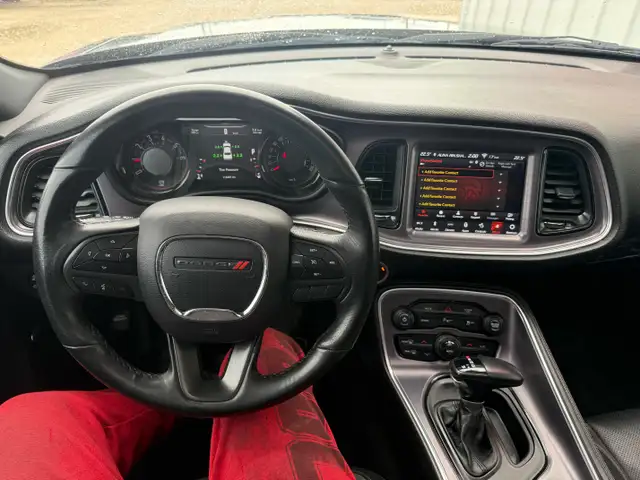 2018 Dodge Challenger SXT - Photo 11