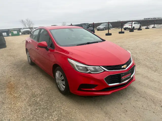 2017 Chevrolet Cruze - Photo 5